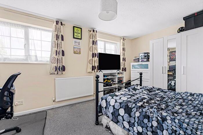 2 Bedroom End Of Terrace House For Sale In Whaddon Way, Bletchley, Milton Keynes, MK3