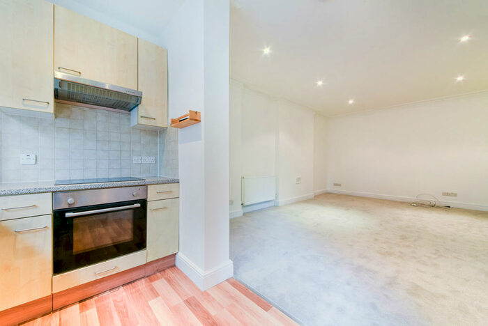 1 Bedroom Apartment To Rent In East Dulwich London, SE22