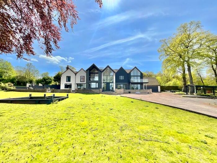 4 Bedroom Detached House For Sale In Watling Street, Gailey, Stafford, ST19