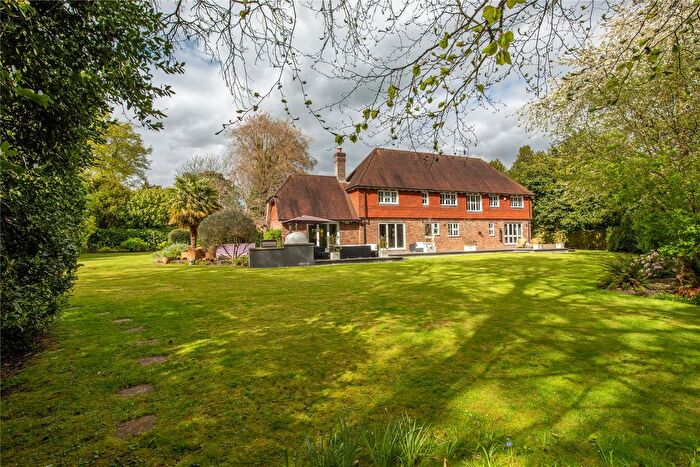 5 Bedroom Detached House For Sale In Old Road, Buckland, Betchworth, Surrey, RH3