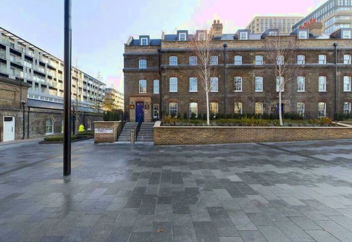 1 Bedroom Flat To Rent In Major Draper Street, Woolwich, London, SE18