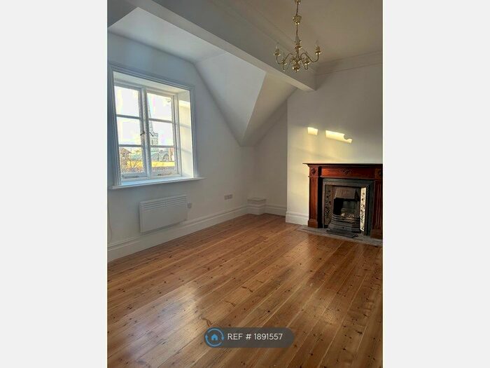 1 Bedroom Flat To Rent In High Street, Southampton, SO14