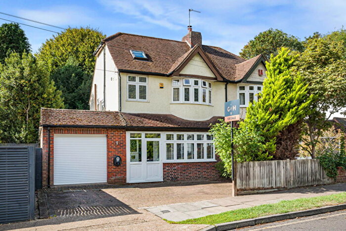4 Bedroom Semi-Detached House For Sale In Elm Grove, Orpington, BR6