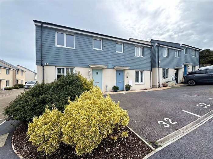 3 Bedroom Property For Sale In Hendrawna Meadows, Perranporth, TR6