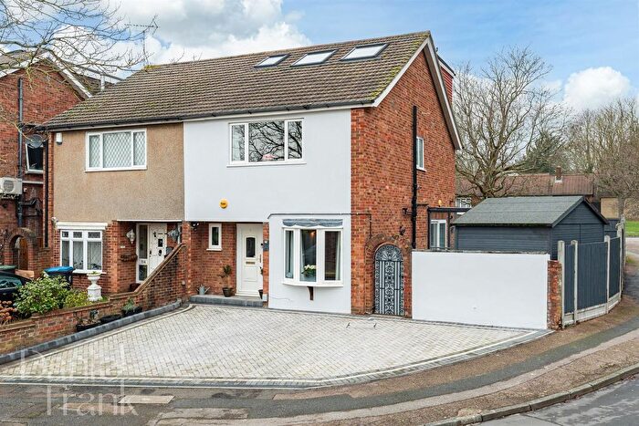 4 Bedroom Semi Detached House For Sale In River Way, Loughton, IG10