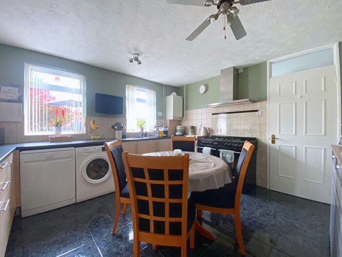 3 Bedroom End Terrace House For Sale In Honister Close, Quarry Bank, DY5