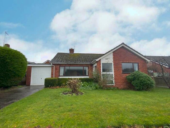 3 Bedroom Detached Bungalow For Sale In Mynydd Isa, Mold, Flintshire, CH7