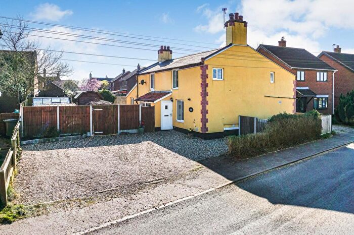 4 Bedroom Cottage For Sale In The Common, Freethorpe, Norwich, NR13