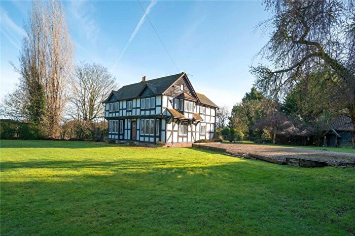 5 Bedroom Detached House For Sale In Water Lane, Roydon, Essex, CM19