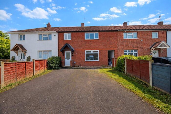 4 Bedroom Terraced House To Rent In Spinney Lane, Stockingford, CV10