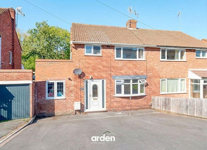 3 Bedroom Semi Detached House For Sale In Harport Road, Redditch, B98