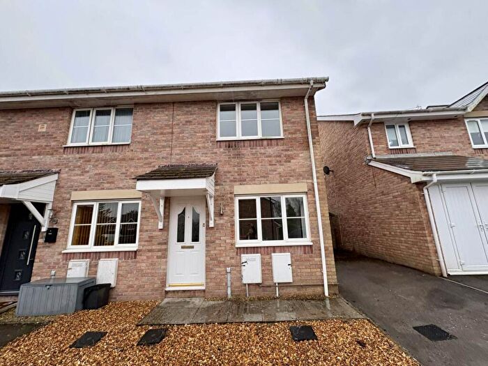 2 Bedroom Semi Detached House To Rent In Llys Pentre, Broadlands, Bridgend, CF31