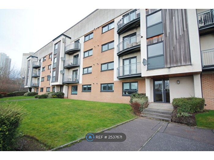 2 Bedroom Flat To Rent In Newburgh Street, Glasgow, G43