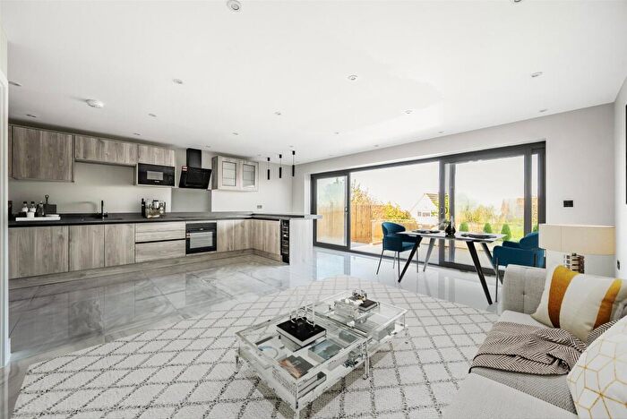 4 Bedroom Detached House For Sale In Severn View, Portishead, Bristol, Somerset, BS20