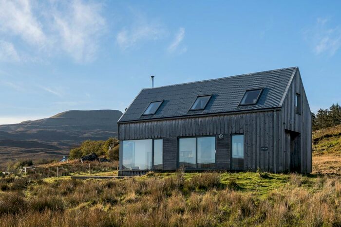 2 Bedroom Detached House For Sale In Skinidin, Isle Of Skye, Skye & Lochalsh, IV55