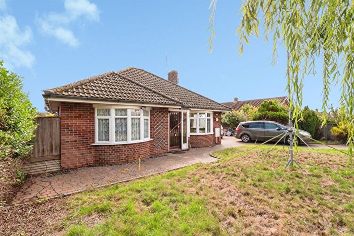 3 Bedroom Detached Bungalow For Sale In Roughton Road, Cromer, NR27