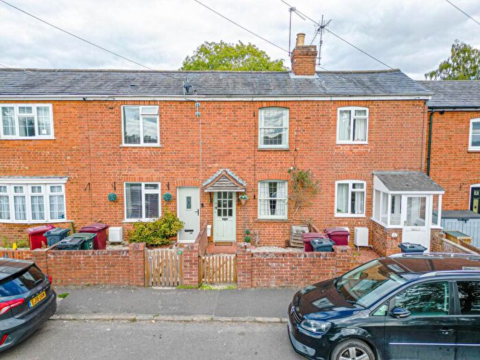 2 Bedroom Terraced House For Sale In Kidmore End Road, Emmer Green, RG4