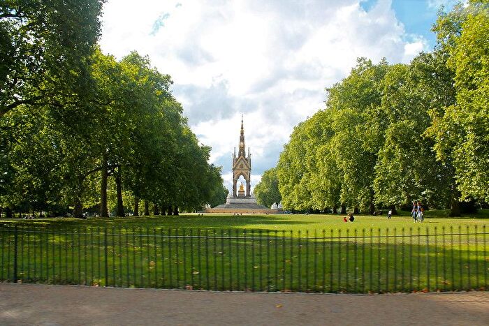 1 Bedroom Flat To Rent In Brighton Road, South Croydon, CR2