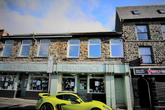 1 Bedroom Flat To Rent In High Street, Ferndale, CF43