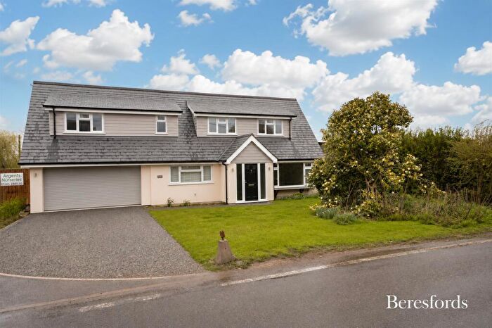 5 Bedroom Detached House To Rent In Highwood Road, Edney Common, CM1
