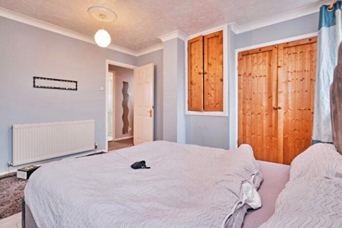 2 Bedroom Semi-Detached House For Sale In Weston Drive, Tipton, DY4