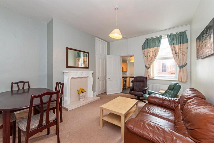 2 Bedroom Flat To Rent In Doncaster Road, Sandyford, Newcastle Upon Tyne, NE2