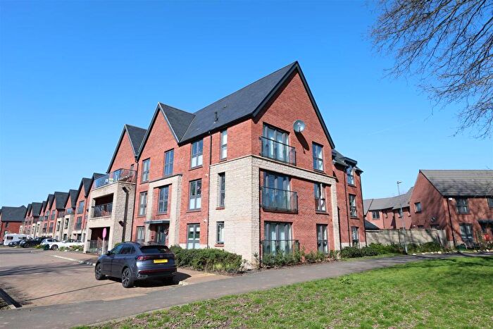 1 Bedroom Flat For Sale In Jenkins Way, Frenchay, Bristol, BS16