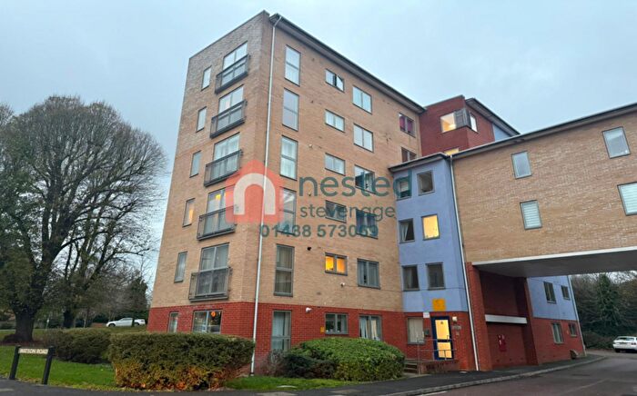 2 Bedroom Flat For Sale In Kilby Road, Stevenage, SG1