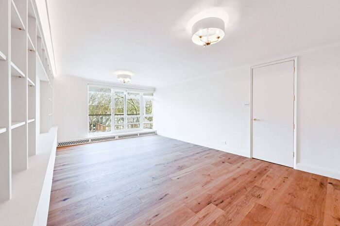 2 Bedroom Flat To Rent In St Johns Wood Park, St John's Wood, London, NW8