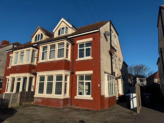 2 Bedroom Flat To Rent In Luton Road, Blackpool, FY5