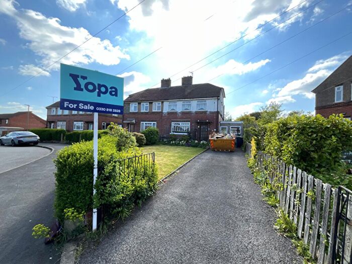 3 Bedroom Semi-Detached House For Sale In Park Avenue, Ripley, DE5