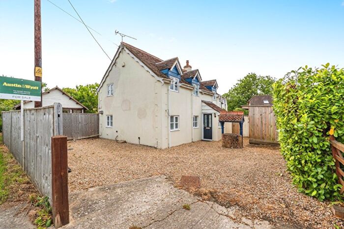 4 Bedroom Detached House For Sale In Romsey Road, Cadnam, Southampton, SO40