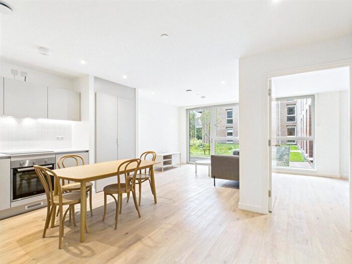 1 Bedroom Apartment To Rent In Fyfe Lane, Edinburgh, Midlothian, EH6