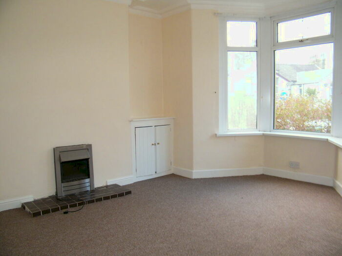 4 Bedroom Mews To Rent In Golgotha Road, Lancaster, LA1