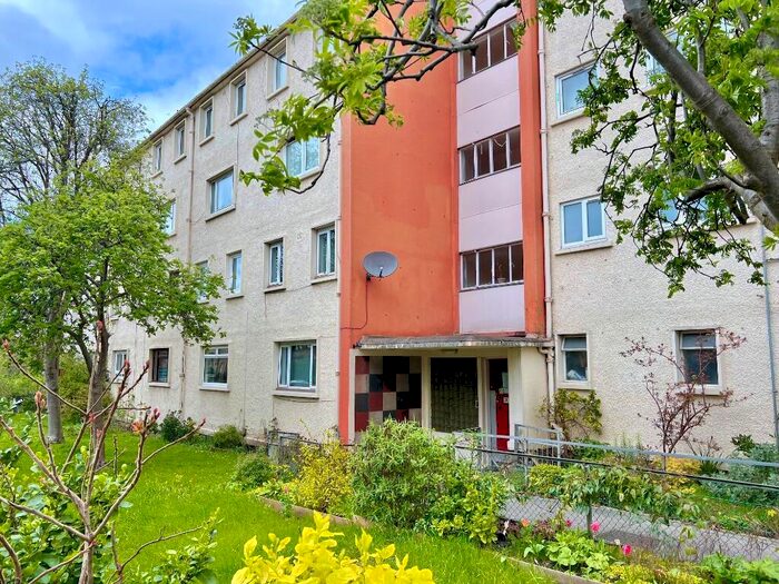 1 Bedroom Flat To Rent In Pilrig Street, Leith Walk, Edinburgh, EH6
