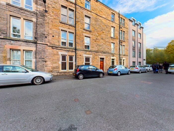 1 Bedroom Flat To Rent In Elliot Street, Leith, Edinburgh, EH7
