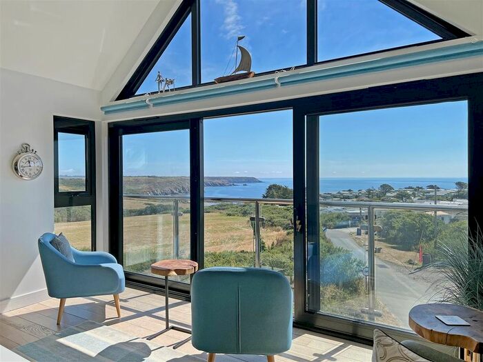 2 Bedroom Flat For Sale In Kuggar, Ruan Minor, Helston, TR12