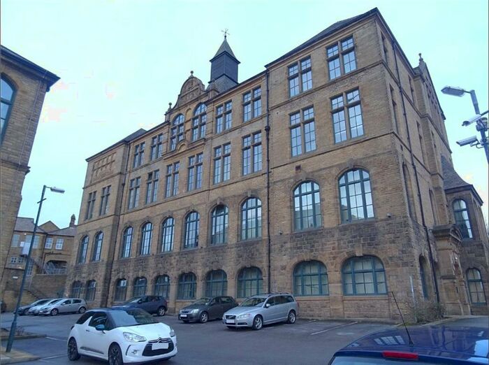 1 Bedroom Apartment To Rent In Byron Halls, Byron Street, Bradford, West Yorkshire, BD3