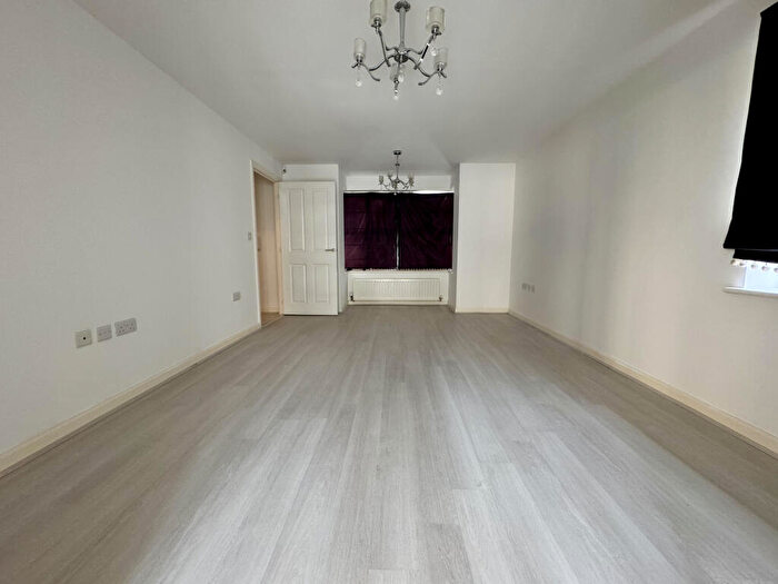 4 Bedroom Detached House For Sale In Oak Leaze, Bristol, BS34