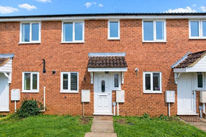 2 Bedroom Terraced House For Sale In Barncroft Close, Grove Green, ME14