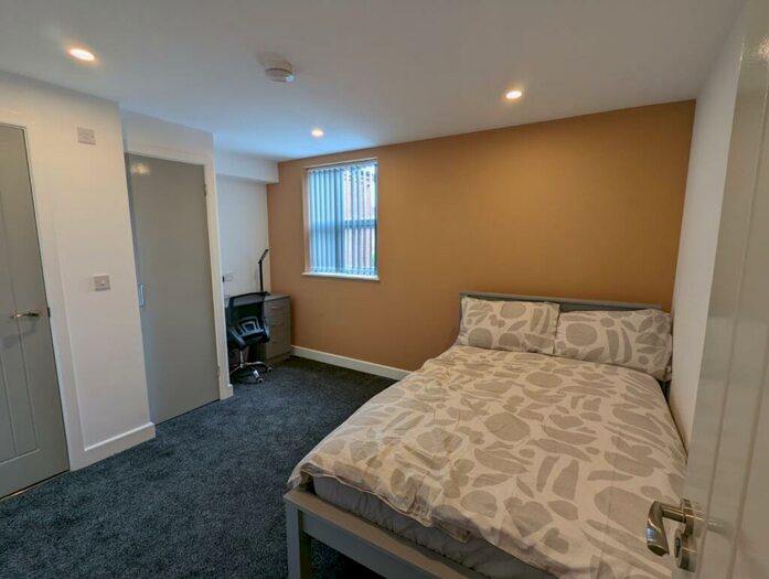 5 Bedroom Terraced House To Rent In Hugh Road, Coventry, CV3