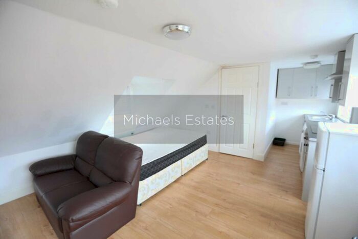 1 Bedroom Studio To Rent In Princess Road Backways, Leicester, LE1