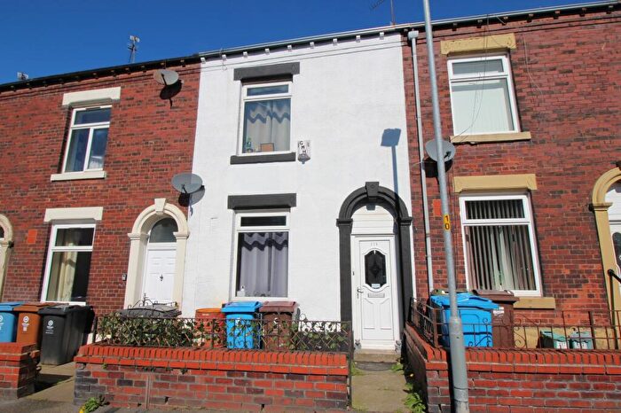 2 Bedroom Terraced House For Sale In Redgrave Street, Oldham, OL4