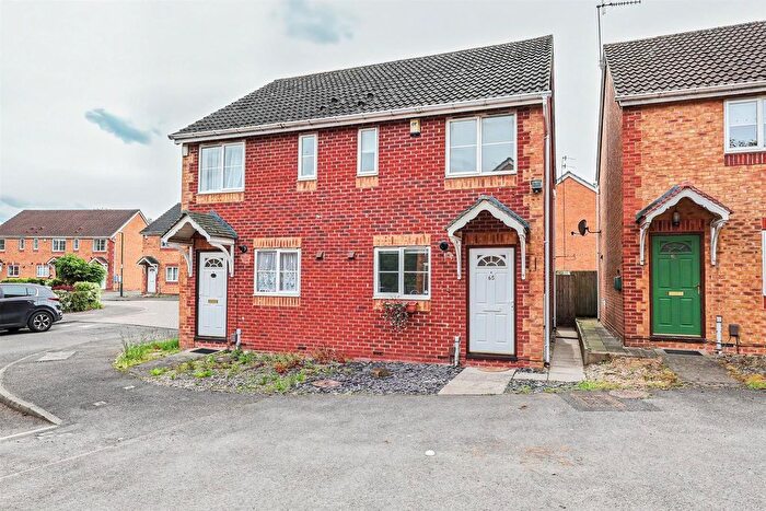 2 Bedroom Semi Detached House For Sale In Bullfinch Road, Basford, Nottingham, NG6
