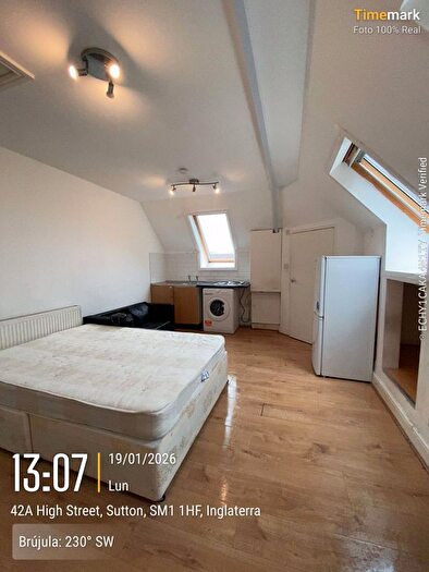 Studio To Rent In High Street, Sutton, SM1