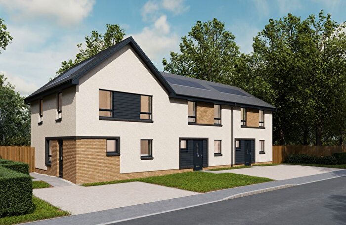 3 Bedroom Semi-detached House For Sale In Main Street, Cairneyhill, KY12