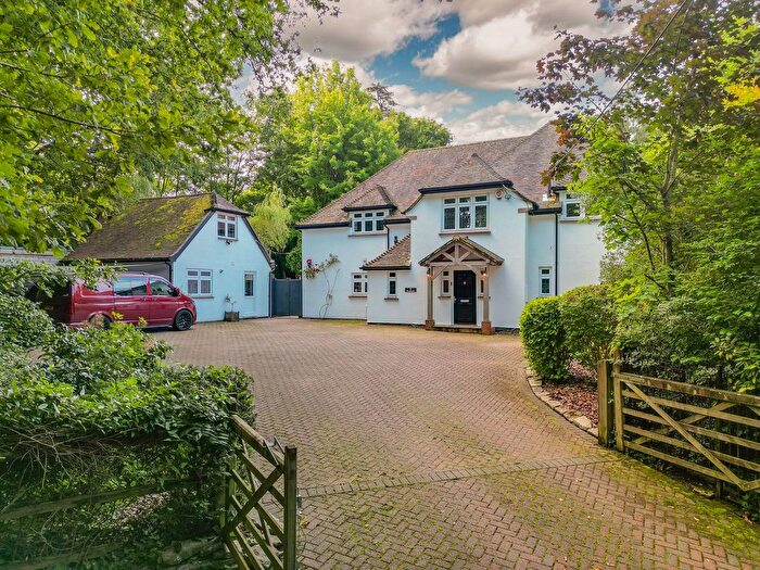 5 Bedroom Detached House For Sale In Chapel Lane, Curdridge, SO32