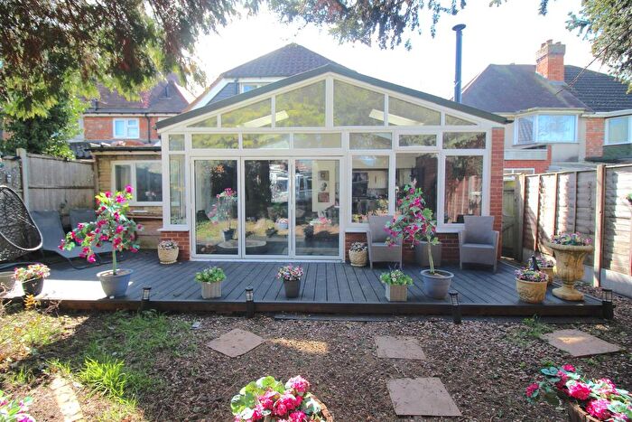 4 Bedroom Detached Bungalow For Sale In Vera Road, Birmingham, B26