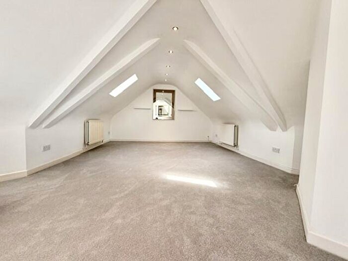 2 Bedroom Flat To Rent In Cavendish Road, Bournemouth, BH1
