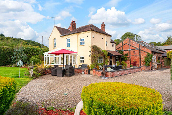 6 Bedroom Farm House For Sale In Ribbesford Road Areley Kings Stourport-on-Severn, Worcestershire, DY13